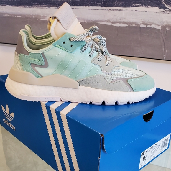 adidas nite jogger mint